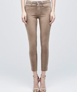 Wearformodern.shop2a3e23fe5c 2