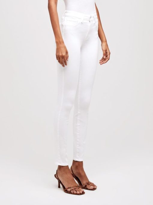 Wearformodern.shop2c9c085acd 3