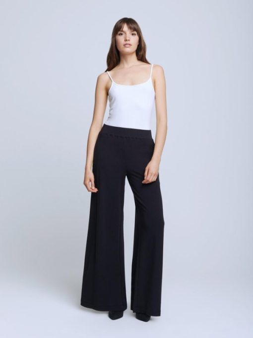 Wearformodern.shop2e65eac32e 1