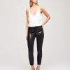 Wearformodern.shop320045b947 1