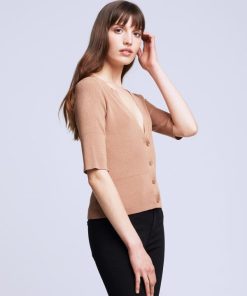 Wearformodern.shop5a1d4d942a 3
