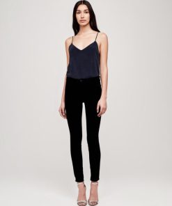 Wearformodern.shop5cc56e6c6f 1