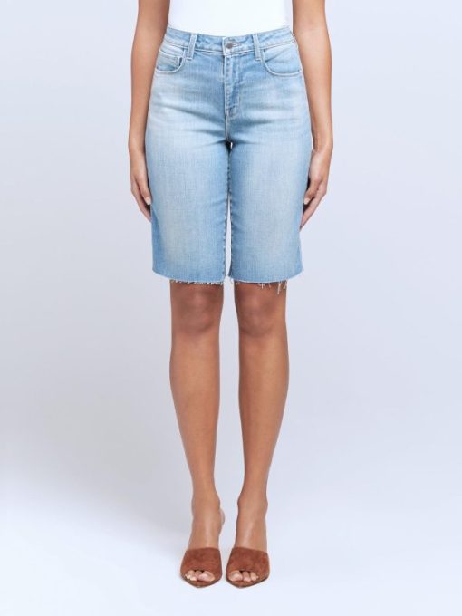 Wearformodern.shop6976da09d9 2