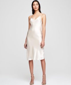 Wearformodern.shopb02d263983 1