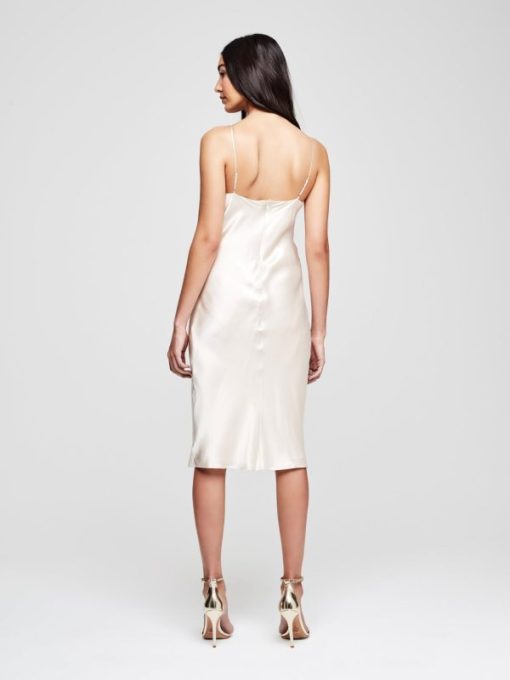 Wearformodern.shopb02d263983 2
