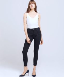 Wearformodern.shopb2d1447c33 1