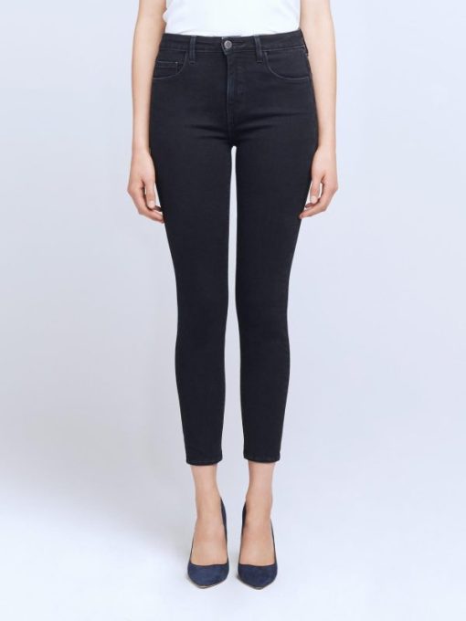 Wearformodern.shopb2d1447c33 2