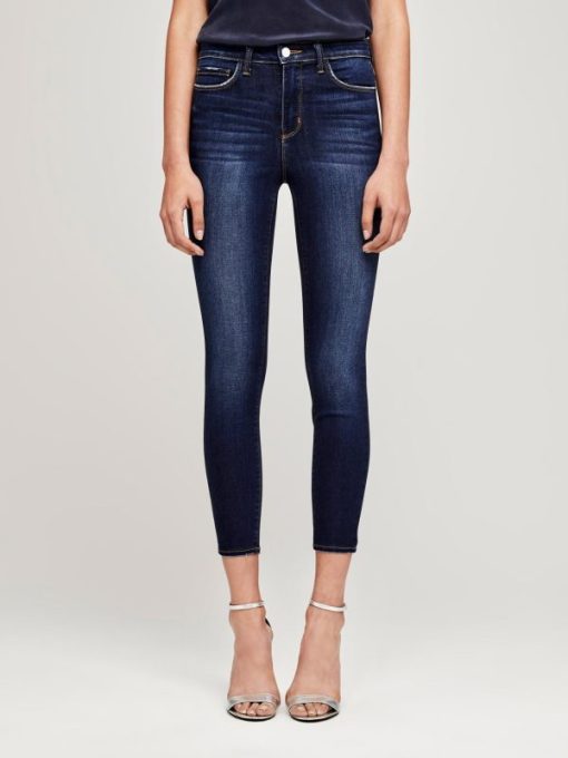 Wearformodern.shopdfcb0d8f0c 2