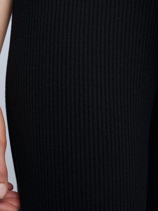 Wearformodern.shopf2f68f2247 2